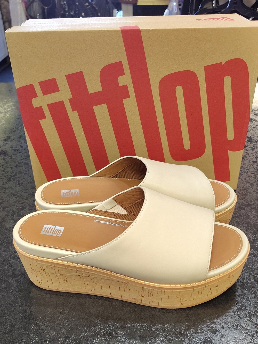 FitFlop Cream Platform Slide Sandals